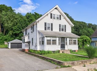 36 School St, Killingly, CT 06239