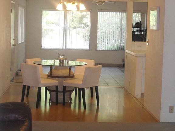 2nd image of 3426 N Coronado Ave