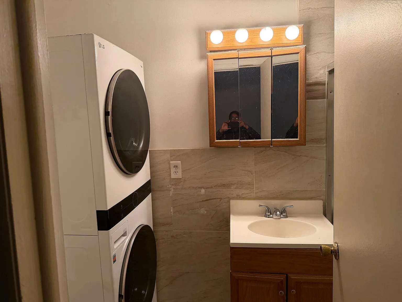 1 bed, 488 sqft, $975 — Photo 1