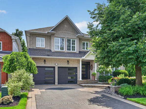 5851 Gladewoods Pl, Ottawa, ON K1W 1G6