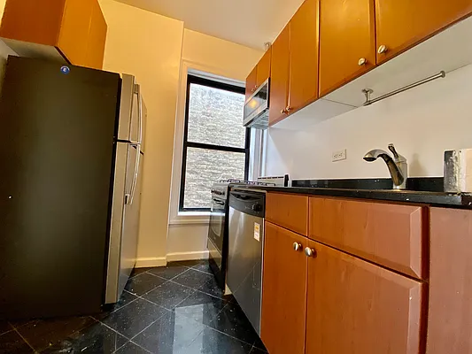 Rented by Corcoran | media 6