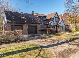 2021 Burroughs Dr, Dayton, OH 45406
