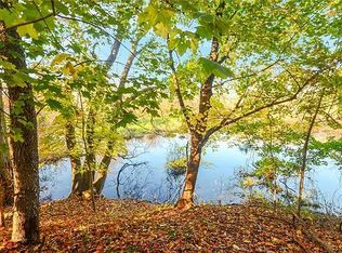 129 Grovers Mill Rd, Plainsboro, NJ 08536