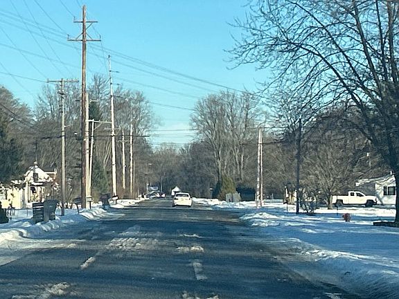 4th image of 2991 Violet Ave