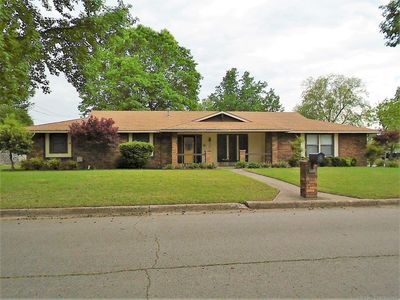 320 SE 16th St, Pryor, OK, 74361