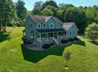 323 Knoll View Rd, Mount Clare, WV 26408