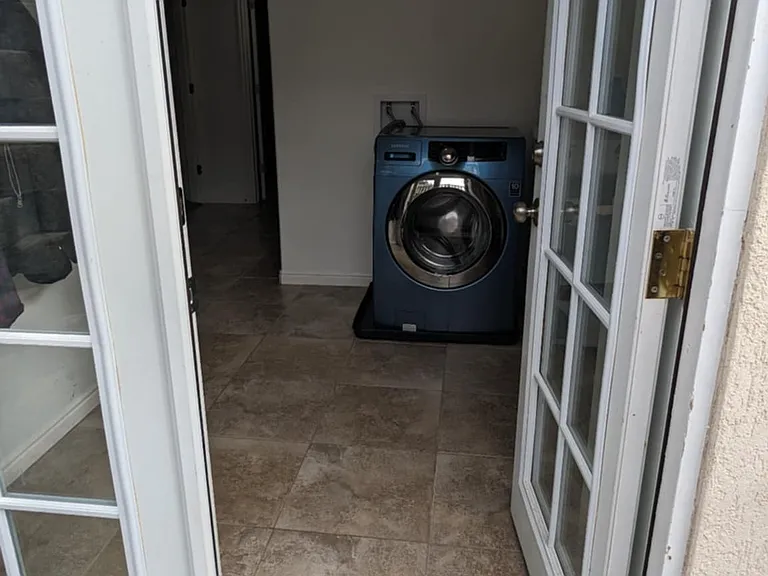 857 W Mustang Cir — Photo 2