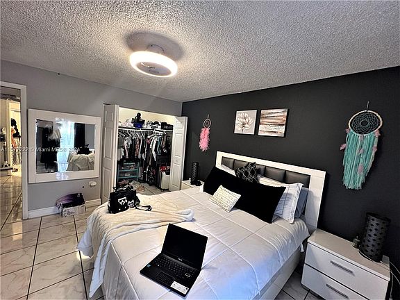 5th image of 21303 NW 39th Ave