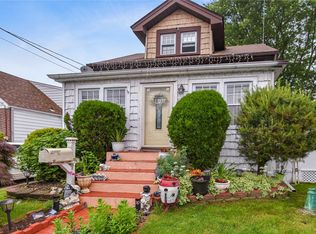 69 Liberty Blvd, Valley Stream, NY 11580