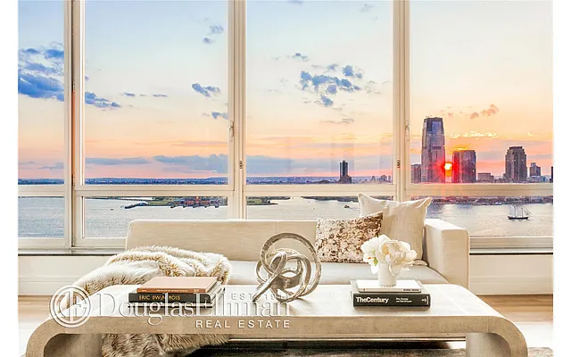 Rented by Douglas Elliman | media 11