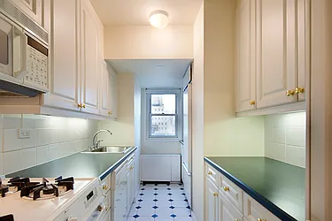 Rented by Brown Harris Stevens