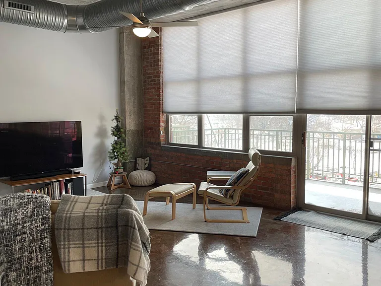 745 Washington St #508 — Photo 24