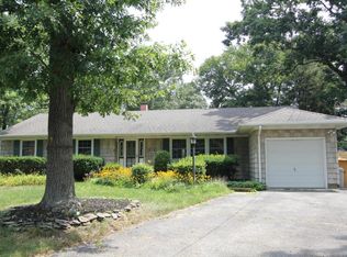 9 Drexel Ct, Toms River, NJ 08753