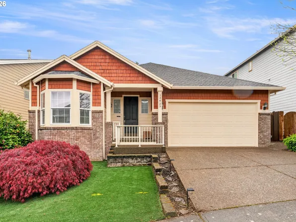 12425 SW Winterview Dr, Tigard, OR 97224