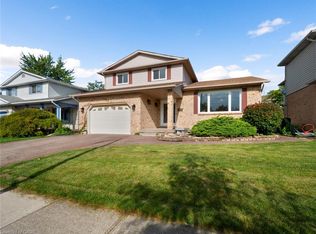 24 Keefer Rd, Thorold, ON L2V 4Y4