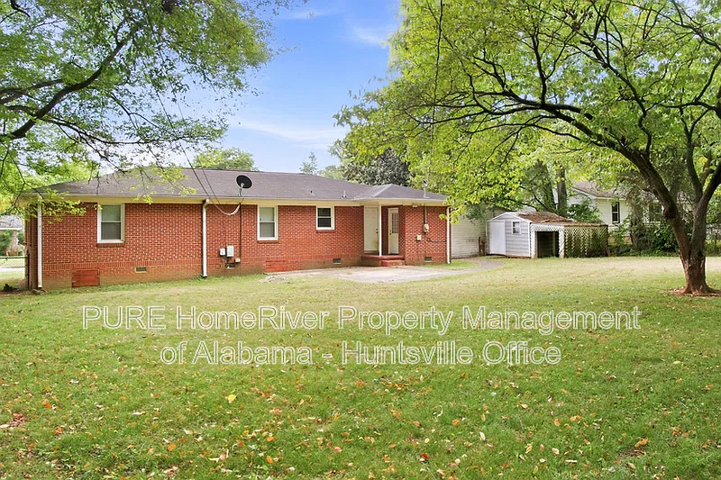 5 bed, 2.0 bath, 1601 sqft, $1,195 — Photo 1