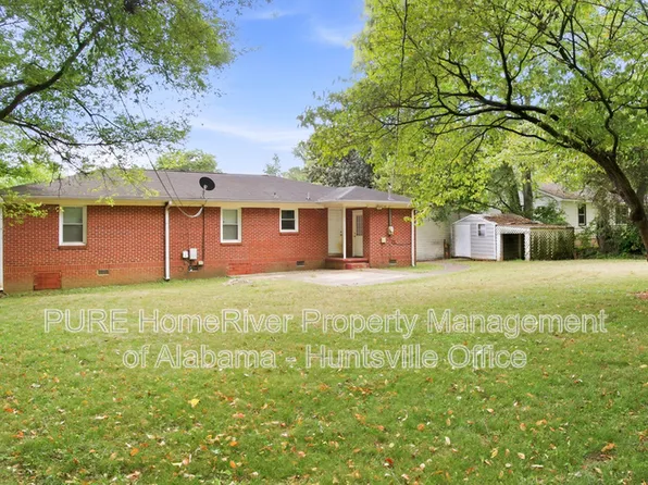 1910 Bluebird Ave NW, Huntsville, AL 35816