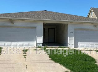 2430 U St #1, Lincoln, NE 68503