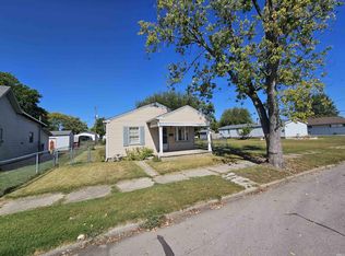 910 N Upper 11th St, Vincennes, IN