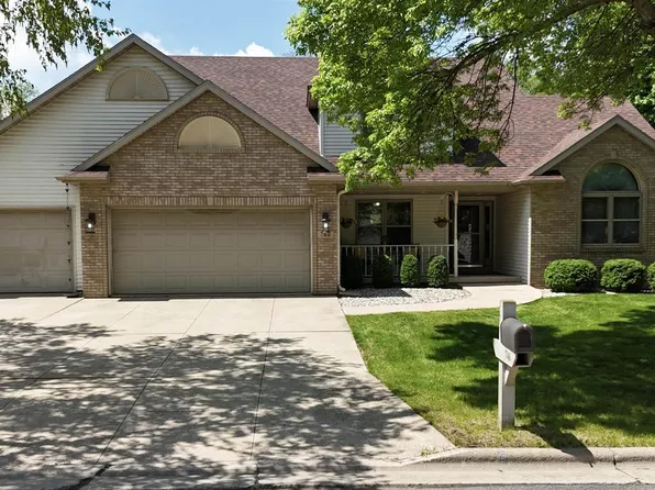 746 North Heatherstone Drive, Sun Prairie, WI 53590