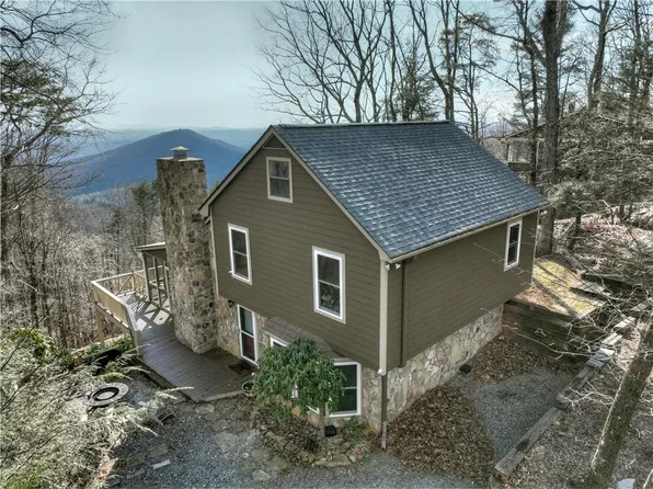 368 Walnut Rdg, Ellijay, GA 30536