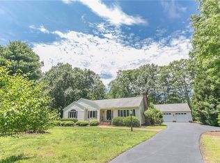 12079 Cheroy Woods Ct, Ashland, VA 23005