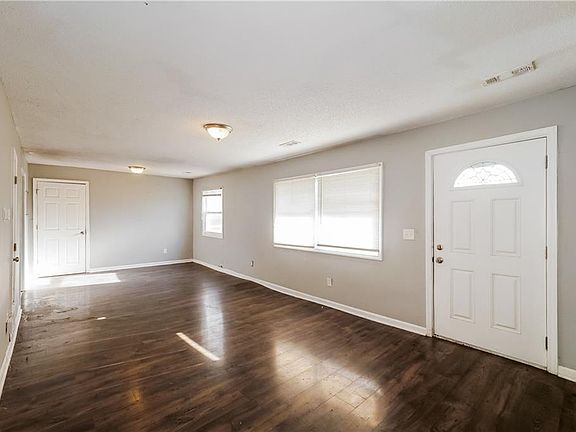 4th image of 17134 Chula Vista Dr