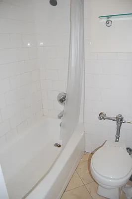 Rented by Oxford Property Group | media 9