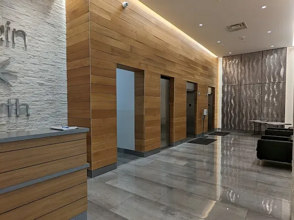 350 N Main St Unit 507, Royal Oak, MI 48067