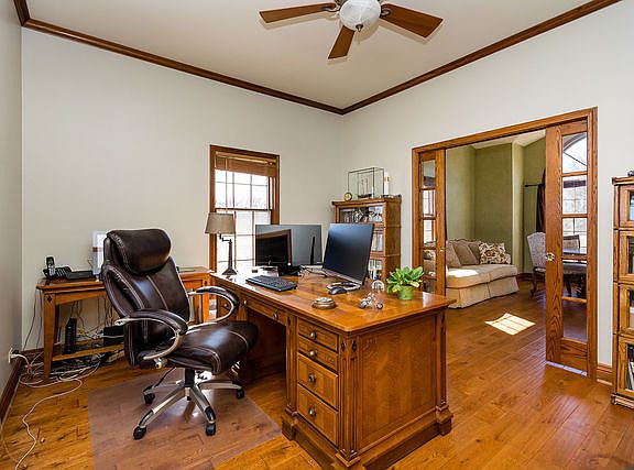 5th image of 12 Piper Ln