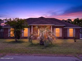 14905 Nassau Dr, Biloxi, MS 39532
