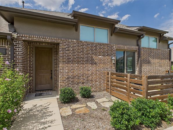 Home for Sale in Garland TX