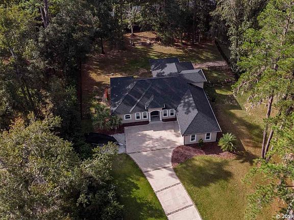 3rd image of 9101 NW 62nd Ln