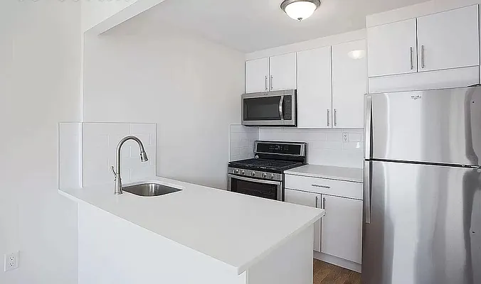 Rented by REAL New York | media 16