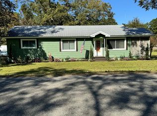 16 Joe Lawrence Rd, Sycamore, GA 31790