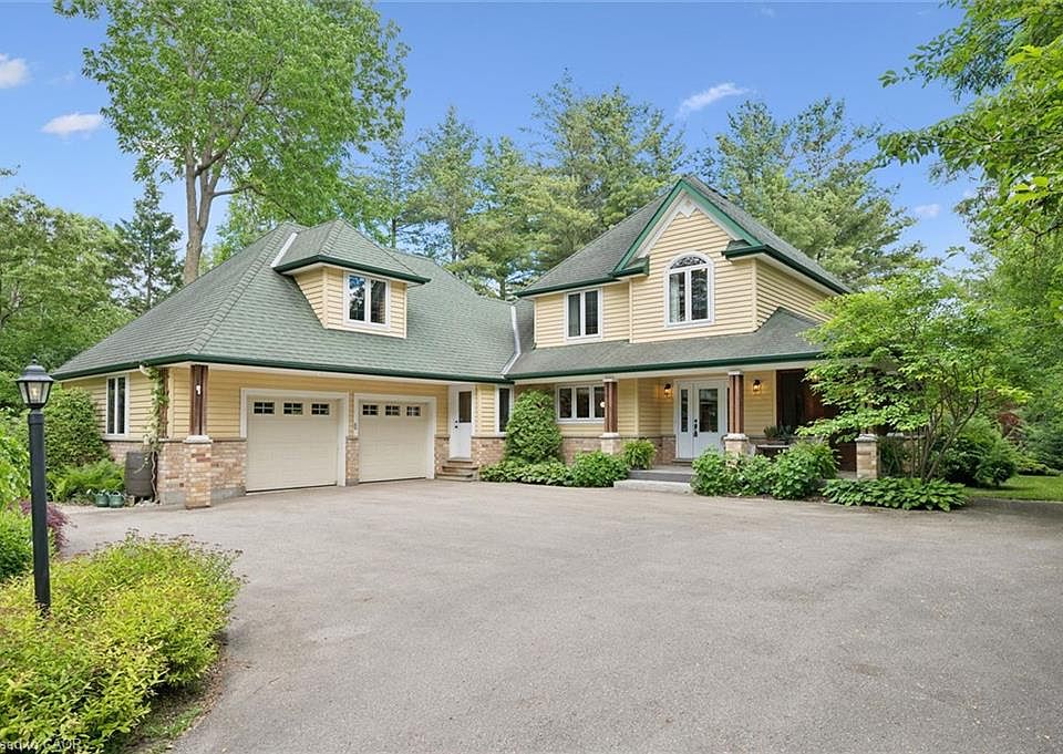 1st image of 135 Hume Rd