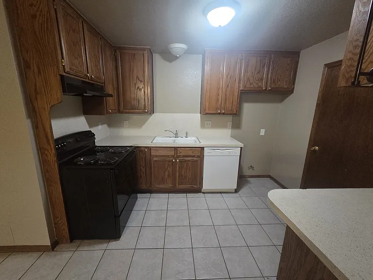 832 W Forest Dr — Photo 8