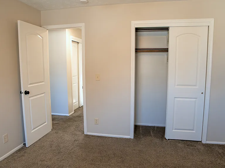 Center 45 Apartments — Photo 14