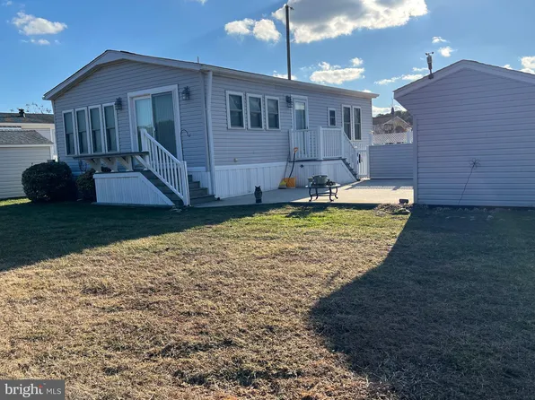 12115 W Cannonball Dr, Berlin, MD 21811