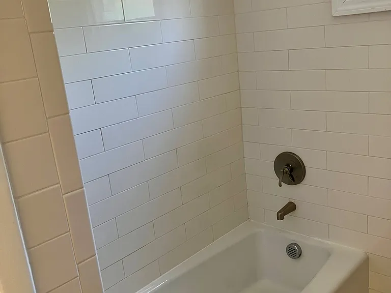 Full Bath- Tub