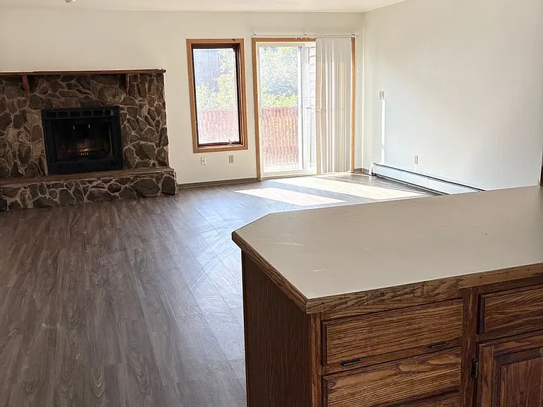 3711 Carleton Ave — Photo 22