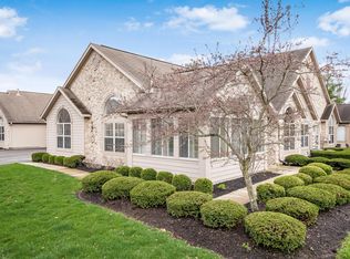 8912 Linksway Dr, Powell, OH 43065