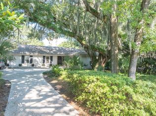 34 Deerfield Rd, Hilton Head Island, SC 29926