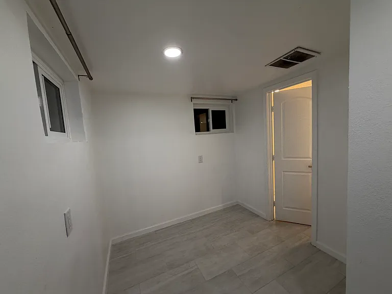 730 W Citrus St — Photo 5