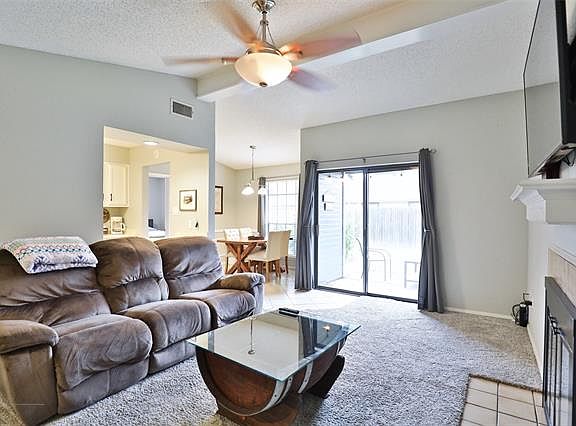4th image of 32 Shady Brook Cir