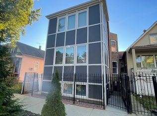 4034 N Bernard St, Chicago, IL 60618