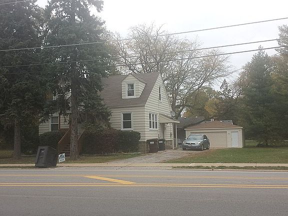4th image of 17807 Oak Park Ave