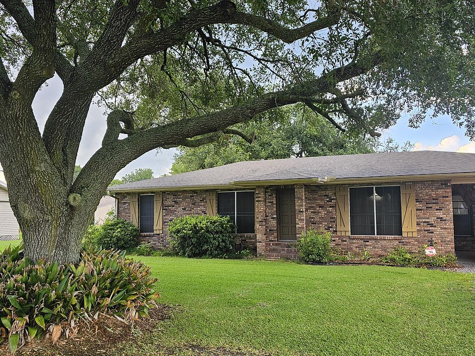 1st image of 5605 Leona Dr