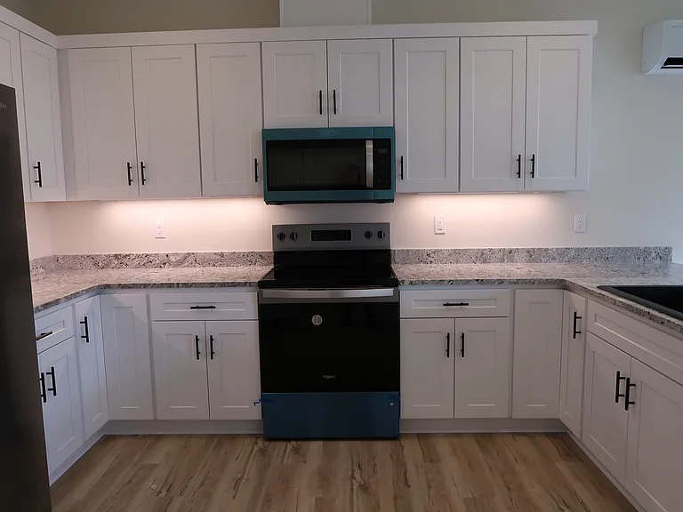 Seven Oaks Luxury Duplexes — Photo 83