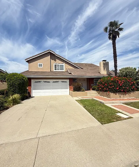 23 Deerwood E — Photo 16